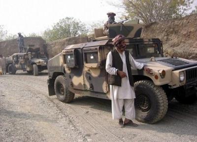 افغانستان، استقرار خودروهای طالبان برای جابجایی زندانیان از پایگاه بگرام