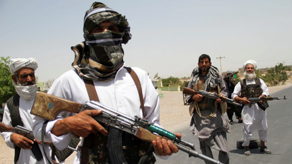 حمله طالبان به ایست بازرسی ننگرهار