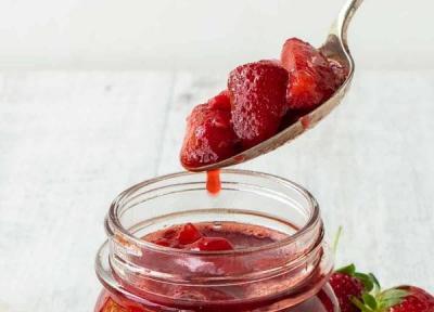 طرز تهیه انواع کمپوت میوه بدون شکرک و کپک و روش های نگهداری آن ها